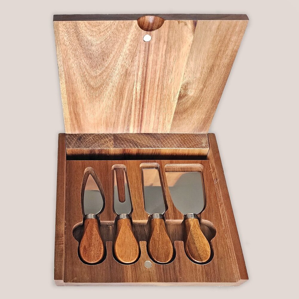 NEW La Cuisine Acacia Wood Cheese Board with Serving Set